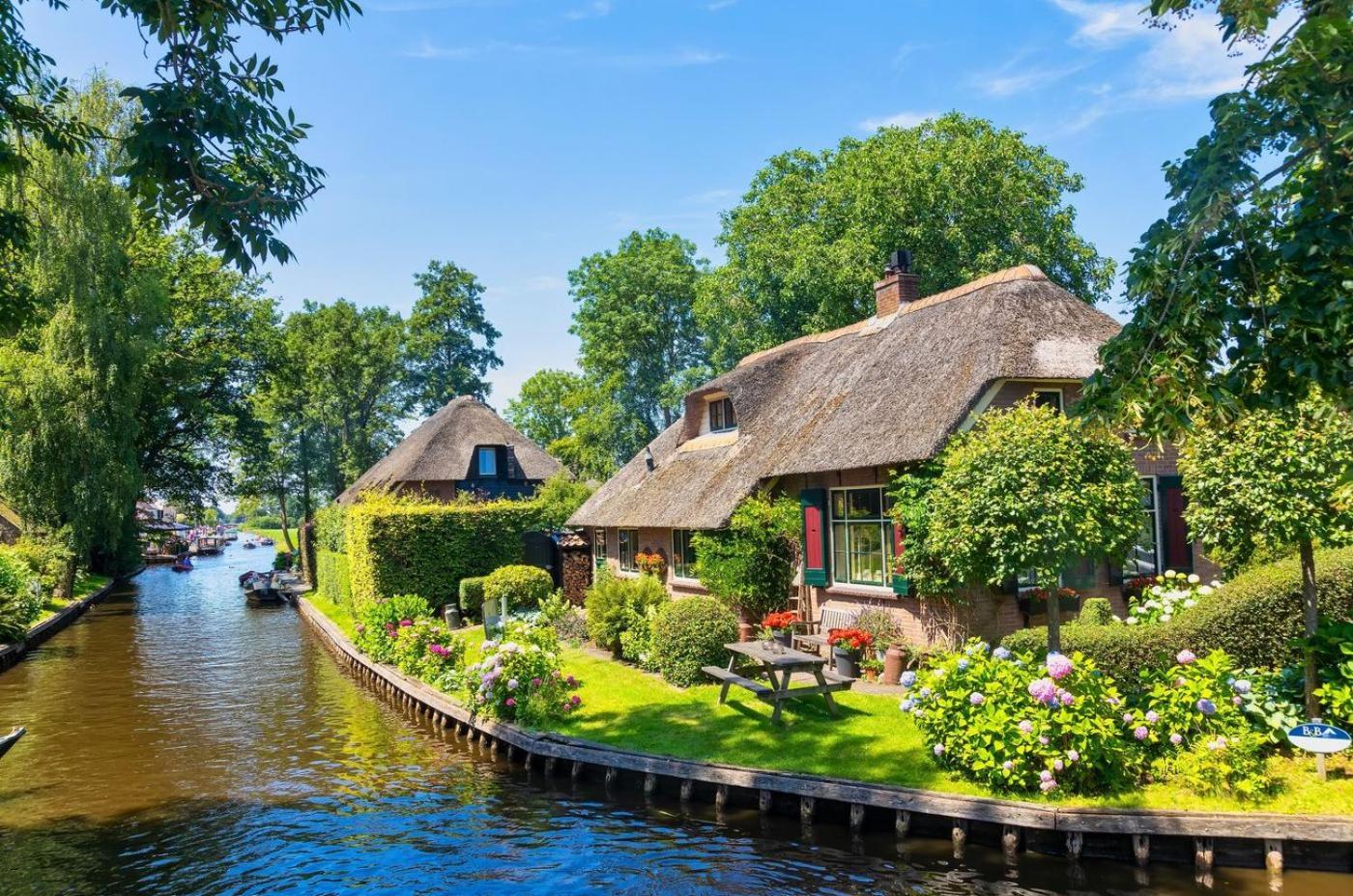 Gieters Gruttertje, Vintage Stay In The Village Centre Giethoorn Room photo